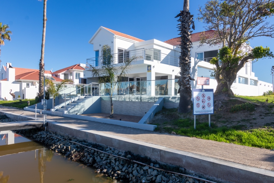 5 Bedroom Property for Sale in Laaiplek Western Cape
